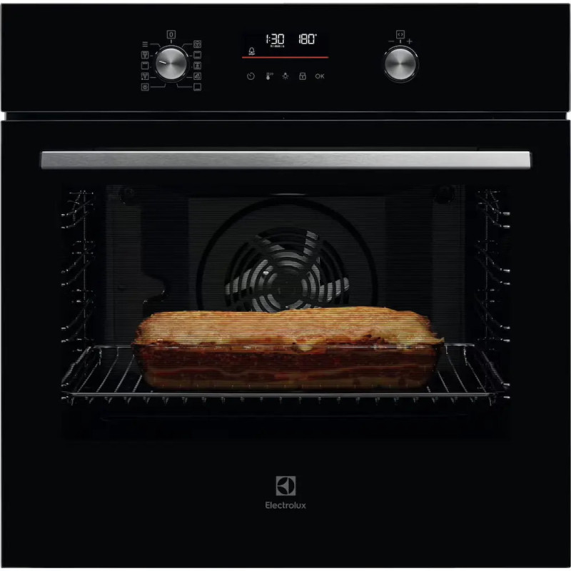 Four Electrolux SurroundCook 500 – Cuisson homogène et nettoyage pyrolyse